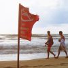 red flags on Beaches