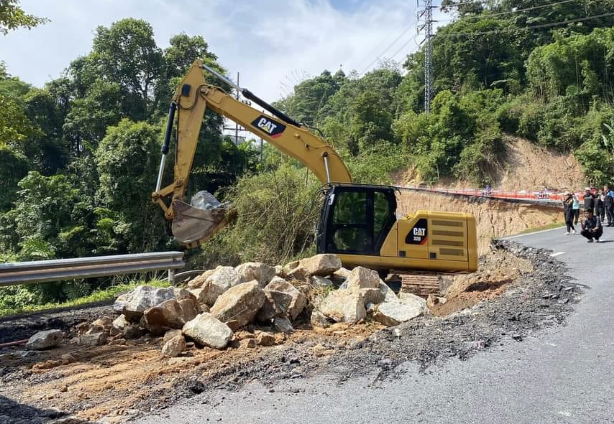 Patong Hill Road repairs
