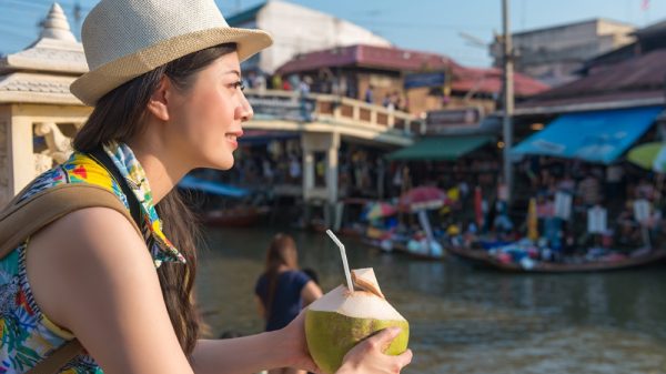 Chinese travellers in Thailand