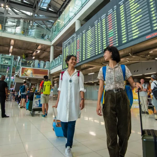 Phuket expat appeals for help in recovering stolen bag, bank card
